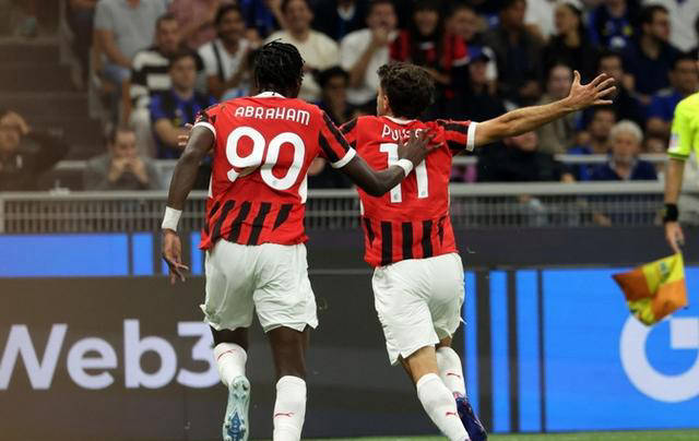 中国金年会-欧冠窗口期走向成谜，AC米兰遗憾出局，气氛紧张，球探报告显示潜力